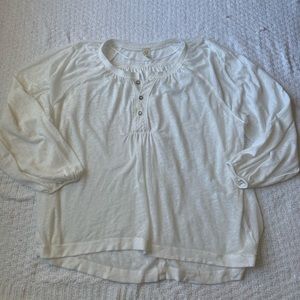 We the Free White Oversized Top Size M Like New